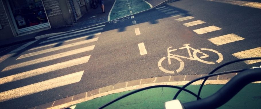 Policja wyjaśnia, a kierowcy mogą zrozumieć na opak